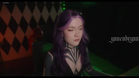 ynnenbrynn online show from 05/26/26, 07:15