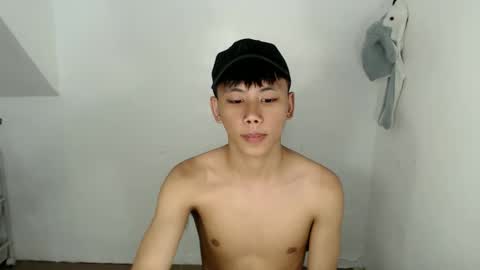 Snapshot of ynotyu chatting on 03/30/26, 04:02 ynotyu online show from 03/30/26, 04:02