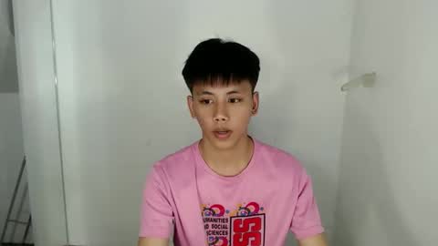 Snapshot of ynotyu chatting on 04/01/26, 08:37 ynotyu online show from 04/01/26, 08:37