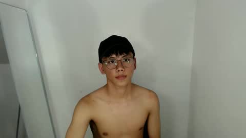 Snapshot of ynotyu chatting on 04/03/26, 04:38 ynotyu online show from 04/03/26, 04:38