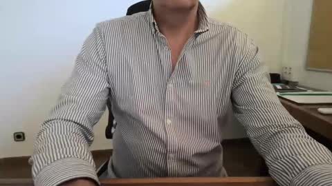 Yo47 online show from 11/17/25, 02:45