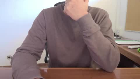 Yo47 online show from 11/18/25, 03:27