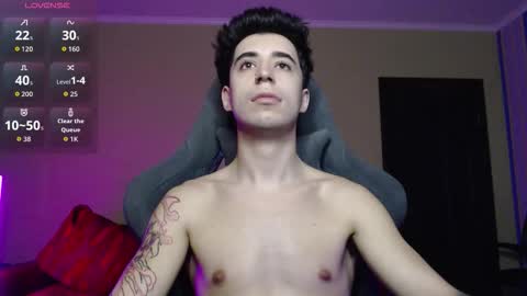 Snapshot of yofukashi chatting on 11/26/25, 03:13 yofukashi online show from 11/26/25, 03:13