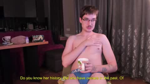 Snapshot of yoga_pizza_420 chatting on 11/08/25, 04:34 Max online show from 11/08/25, 04:34