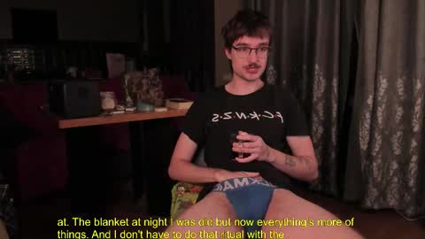 Snapshot of yoga_pizza_420 chatting on 12/21/25, 04:52 Max online show from 12/21/25, 04:52