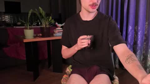 Max online show from 02/12/26, 04:29