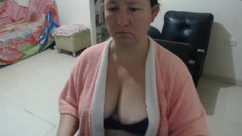 Snapshot of yohis_kiut25 chatting on 02/25/25, 07:09 yohis online show from 02/25/25, 07:09