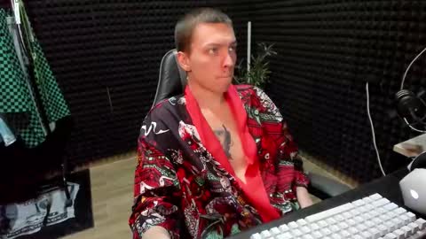 You can ask my name in pm online show from 01/11/26, 02:11