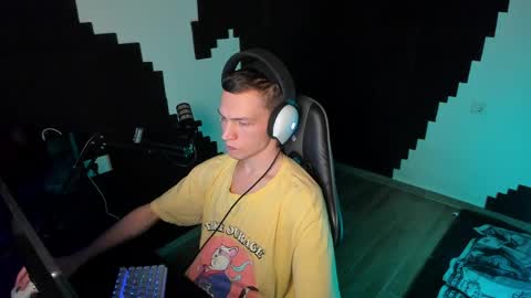 You can ask my name in pm online show from 04/18/26, 07:58