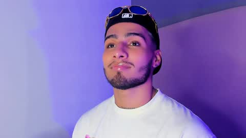 Snapshot of yoi_olimpo chatting on 12/21/24, 07:38 Yoi Olimpo online show from 12/21/24, 07:38