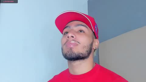 Snapshot of yoi_olimpo chatting on 01/03/25, 12:30 Yoi Olimpo online show from 01/03/25, 12:30