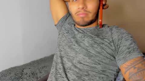 Snapshot of yoi_olimpo chatting on 01/29/25, 03:04 Yoi Olimpo online show from 01/29/25, 03:04