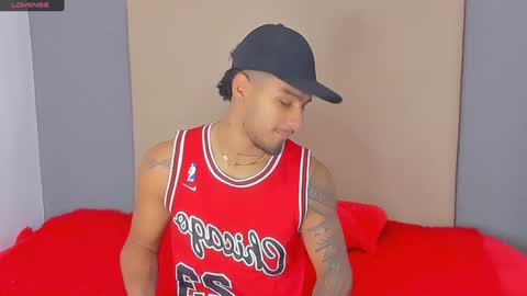 Snapshot of yoi_olimpo chatting on 02/04/25, 12:11 Yoi Olimpo online show from 02/04/25, 12:11