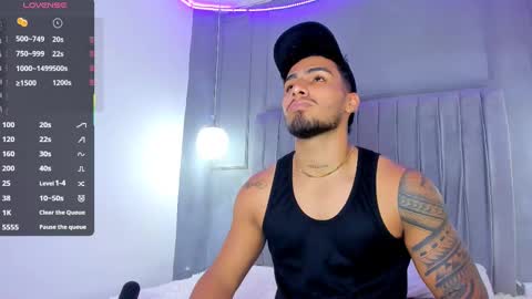 Snapshot of yoi_olimpo chatting on 02/22/25, 12:40 Yoi Olimpo online show from 02/22/25, 12:40