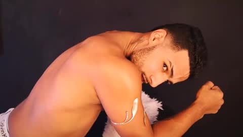 Snapshot of yoi_olimpo chatting on 02/24/25, 03:20 Yoi Olimpo online show from 02/24/25, 03:20