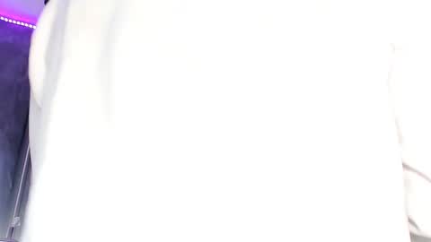 Snapshot of yoi_olimpo chatting on 02/25/25, 06:09 Yoi Olimpo online show from 02/25/25, 06:09