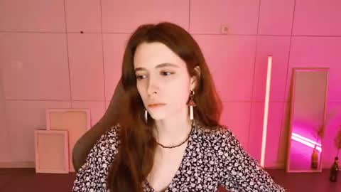 Snapshot of yoka_paradoxxx chatting on 12/22/25, 01:30 yoka_paradoxxx online show from 12/22/25, 01:30