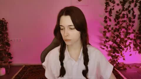 Snapshot of yoka_paradoxxx chatting on 01/08/26, 09:11 yoka_paradoxxx online show from 01/08/26, 09:11