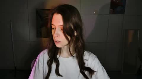 Snapshot of yoka_paradoxxx chatting on 01/18/26, 09:13 yoka_paradoxxx online show from 01/18/26, 09:13