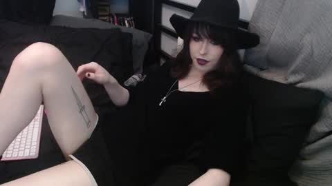 Yokai Girl online show from 11/19/25, 09:48