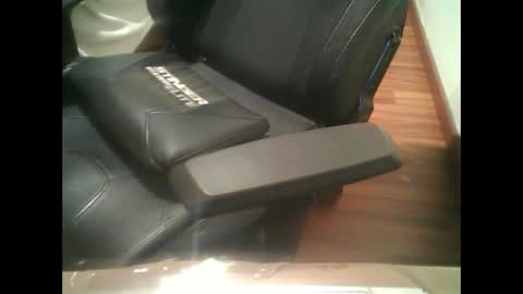 Snapshot of yokaxondoo chatting on 02/16/25, 03:48 yokaxondoo online show from 02/16/25, 03:48