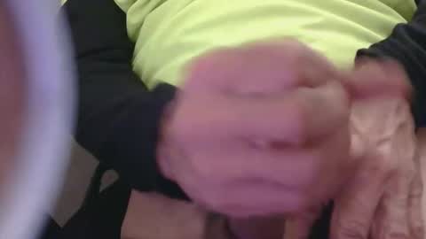 Snapshot of yokaxondoo chatting on 11/05/25, 10:54 yokaxondoo online show from 11/05/25, 10:54