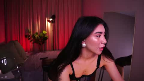 Yoko online show from 06/19/26, 05:56