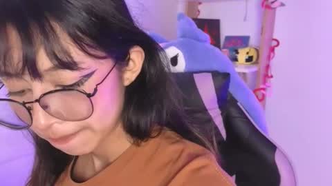 Yommi Winx online show from 11/08/25, 09:02