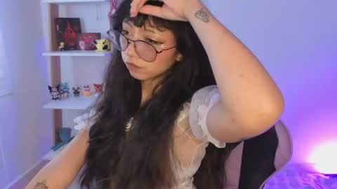 Snapshot of yommi_winx_ chatting on 08/02/26, 05:00 yommi winx online show from 08/02/26, 05:00