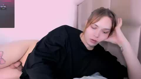 yomoyoo online show from 02/18/26, 04:25