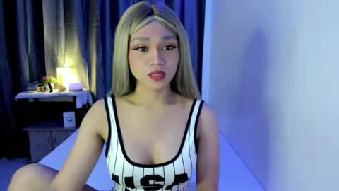 yona online show from 09/20/25, 02:12