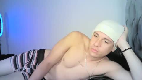 Yonat online show from 10/22/25, 11:37