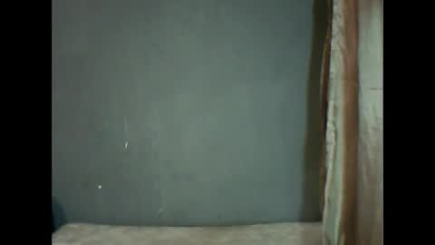 Snapshot of yoncexx25 chatting on 03/01/25, 02:44 amazingkellyxx online show from 03/01/25, 02:44