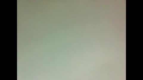 Snapshot of yoncexx25 chatting on 10/13/25, 11:27 amazingkellyxx online show from 10/13/25, 11:27