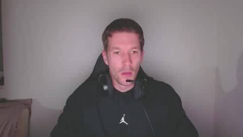 yone23 online show from 01/26/25, 08:56