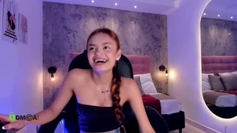 Snapshot of yoselin_lewis chatting on 02/21/26, 12:17 Yoselin online show from 02/21/26, 12:17