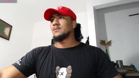 Enzo online show from 10/19/25, 03:29