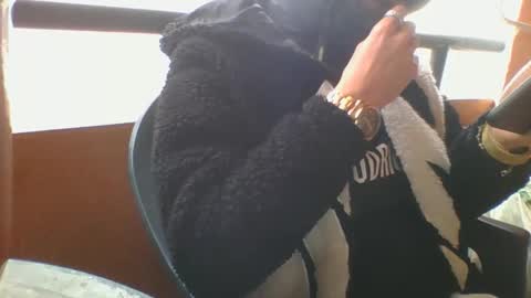 Snapshot of yosoyplex91 chatting on 01/09/26, 05:04 AlexBlack online show from 01/09/26, 05:04