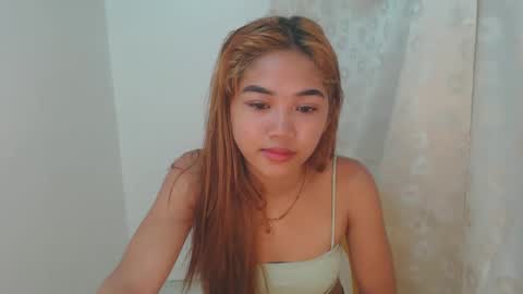 Snapshot of yosufloversweet chatting on 01/03/25, 01:25 fin online show from 01/03/25, 01:25