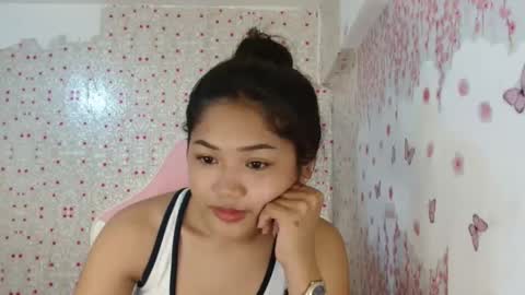 Snapshot of yosufloversweet chatting on 10/03/25, 04:15 fin online show from 10/03/25, 04:15