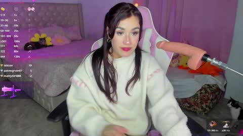 Snapshot of you_angel__ chatting on 01/02/25, 10:26 Ana online show from 01/02/25, 10:26