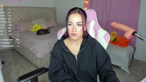 Snapshot of you_angel__ chatting on 01/05/25, 10:53 Ana online show from 01/05/25, 10:53