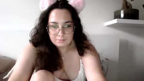 Snapshot of you_aurora chatting on 07/17/26, 04:45 Aurora online show from 07/17/26, 04:45