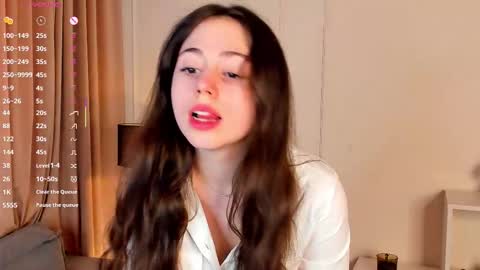 Elizabeth brunette -- Darline blonde  online show from 09/16/25, 09:10