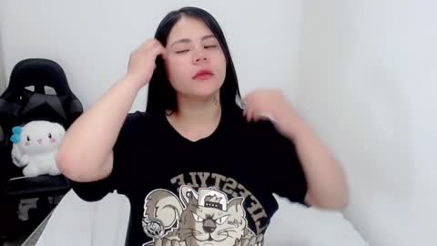 Snapshot of you_little_pervert chatting on 01/27/25, 12:16 Little Pervert online show from 01/27/25, 12:16