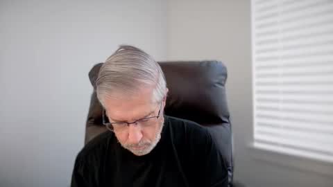 Colorado Guy Straight online show from 11/07/25, 09:48