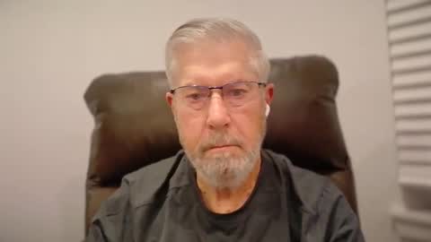 Colorado Guy Straight online show from 11/22/25, 12:04