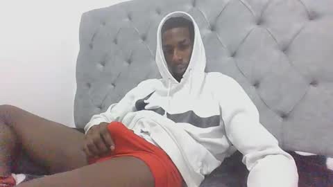 Snapshot of youn_king chatting on 12/27/24, 05:05 ALEX online show from 12/27/24, 05:05