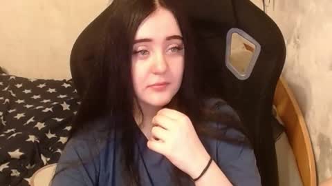 your_8a8y online show from 12/10/24, 04:06