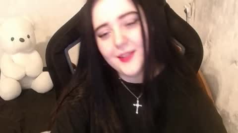 your_8a8y online show from 12/25/24, 08:51